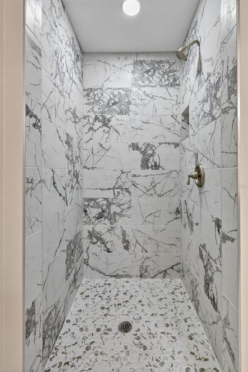 Image 11 of 15 For 1503 8th Avenue E