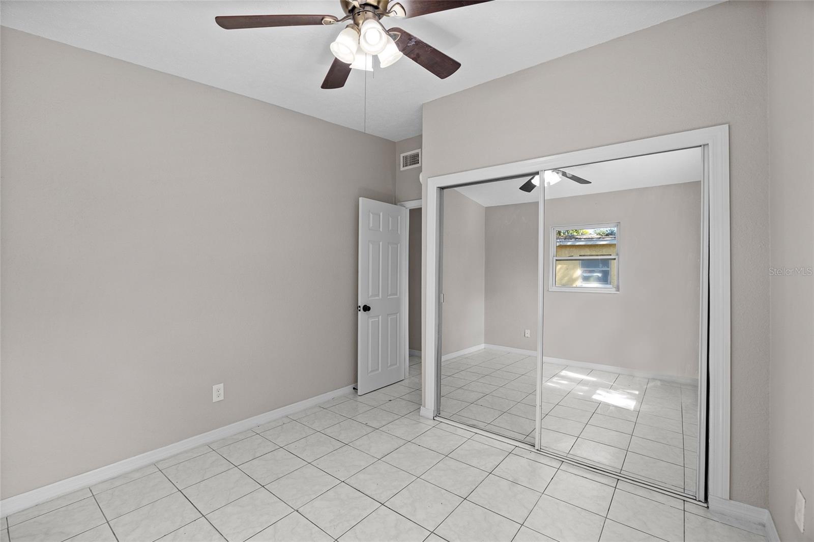 Image 11 of 29 For 818 28th Street Circle E