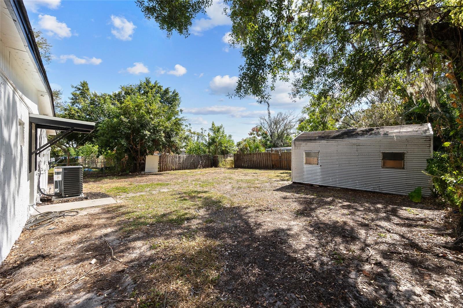 Image 26 of 29 For 818 28th Street Circle E
