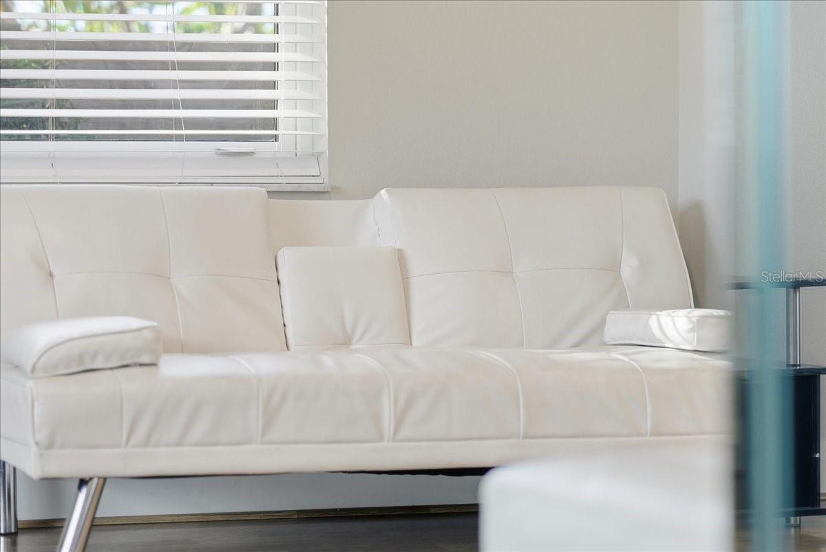 Image 10 of 42 For 5883 Whistlewood Circle