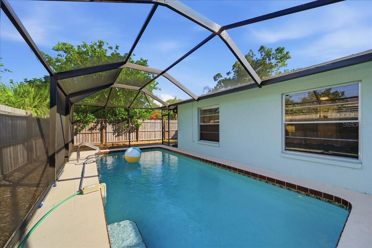 Image 2 of 42 For 5883 Whistlewood Circle