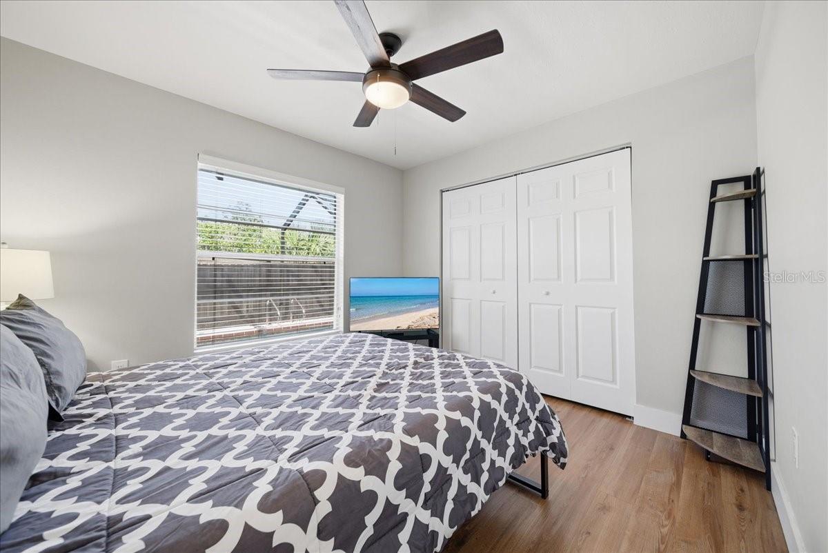 Image 29 of 42 For 5883 Whistlewood Circle