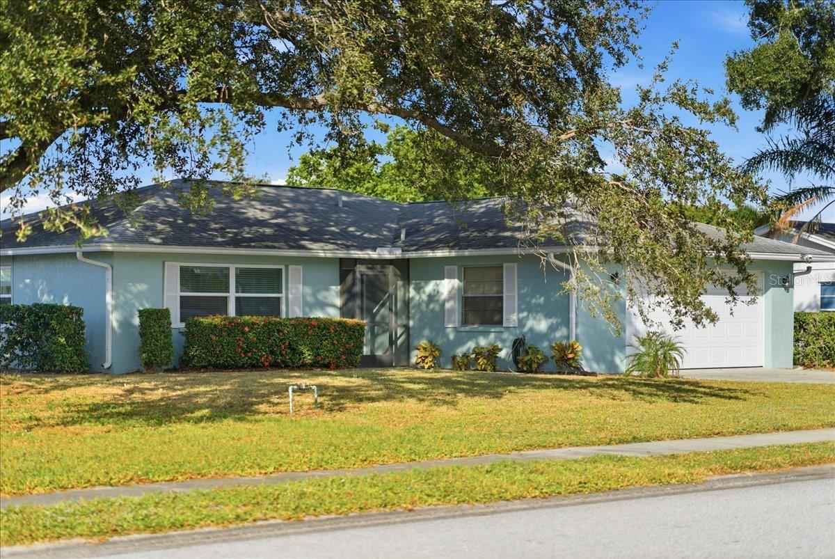 Image 4 of 42 For 5883 Whistlewood Circle