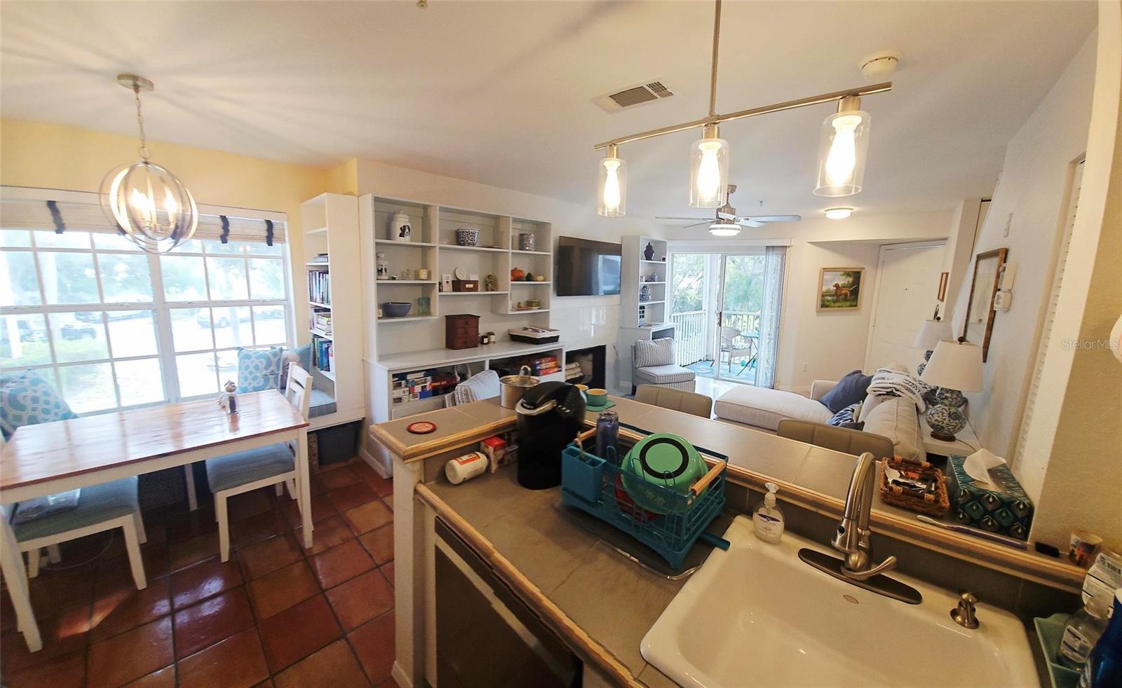 Image 9 of 46 For 850 Tamiami Trail 321