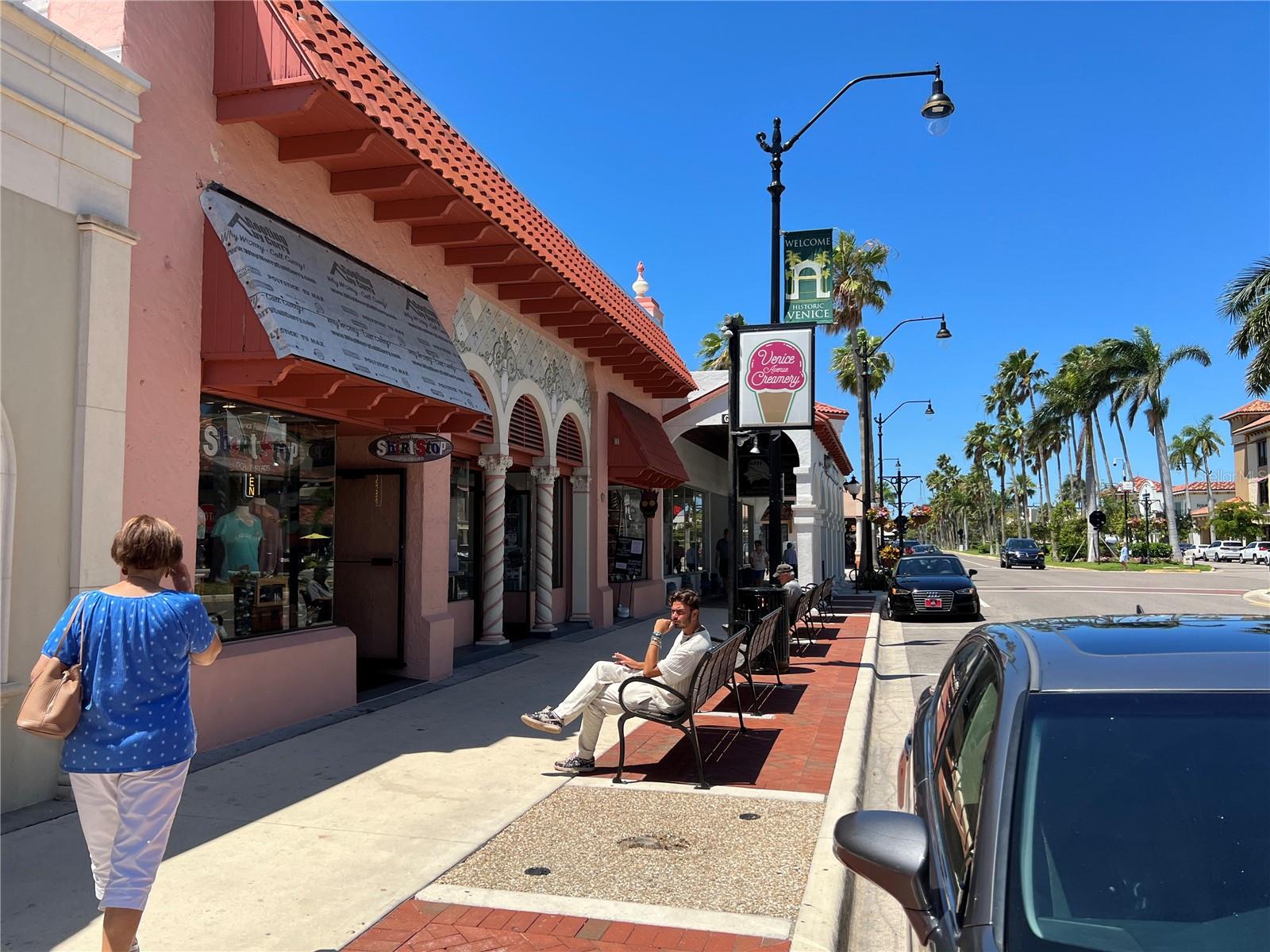 Image 47 of 47 For 504 Narvaezi Street 126