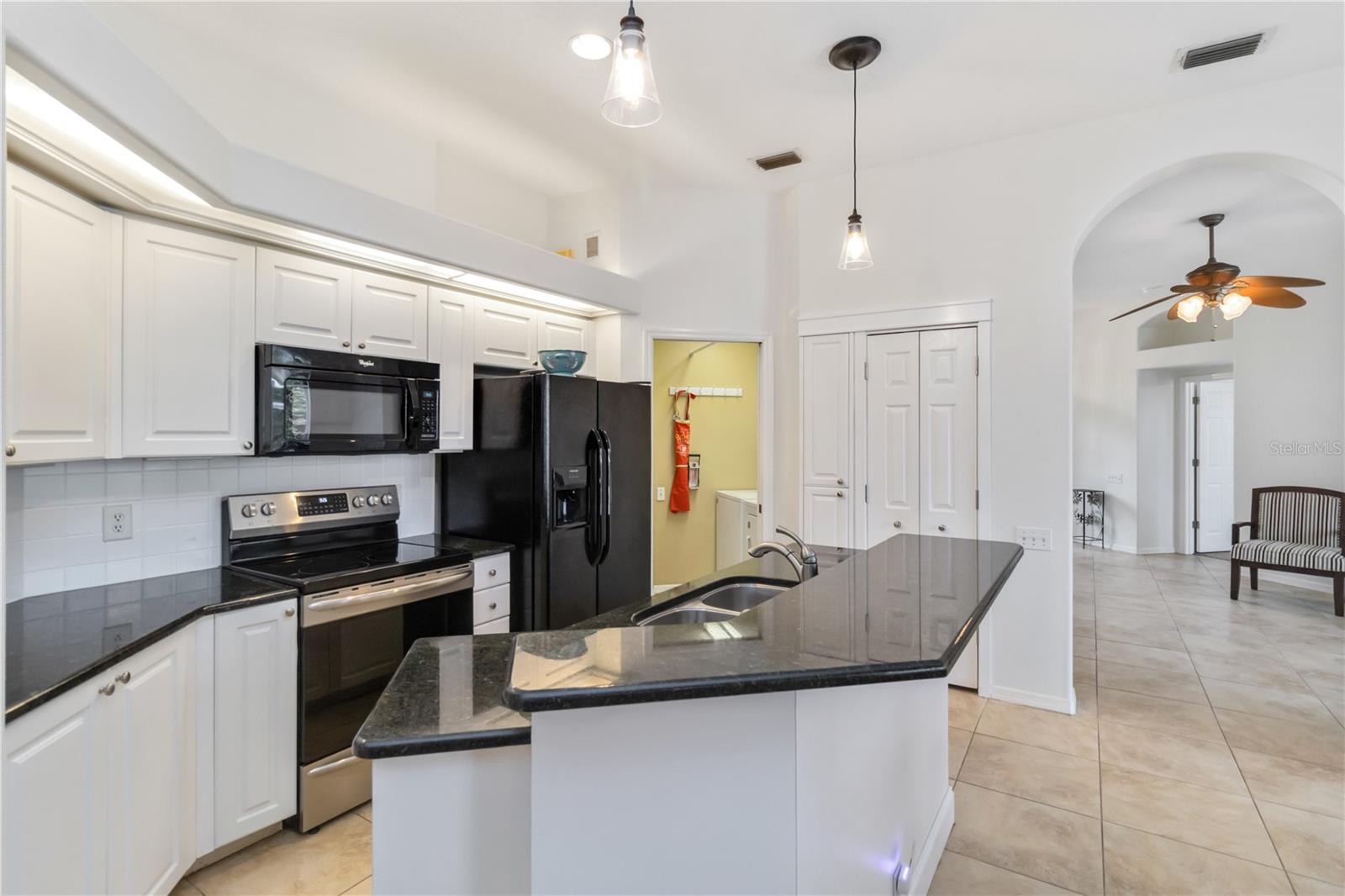 Image 14 of 63 For 10306 Palmbrooke Terrace