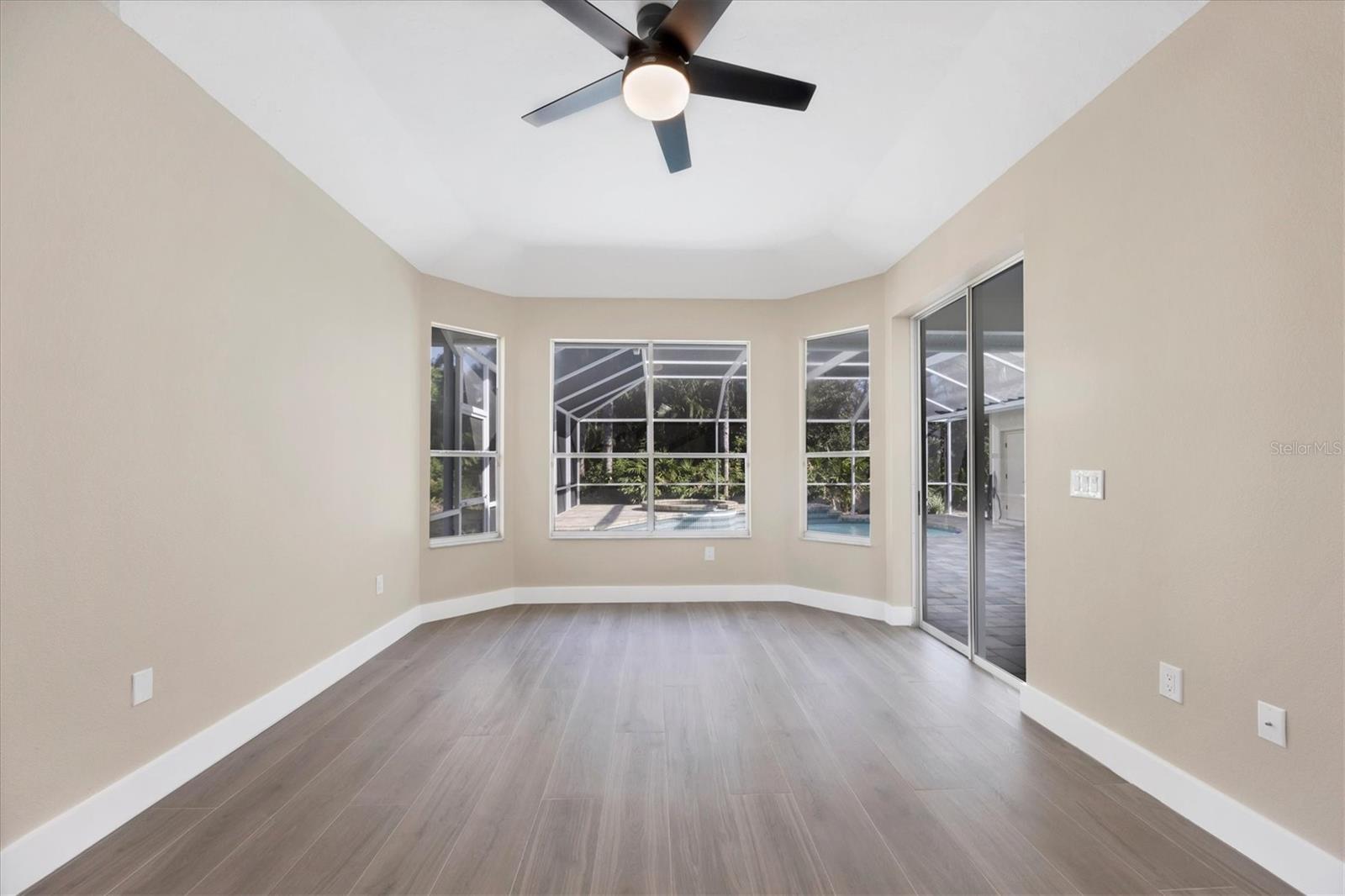 Image 16 of 32 For 6615 Hunter Combe Crossing