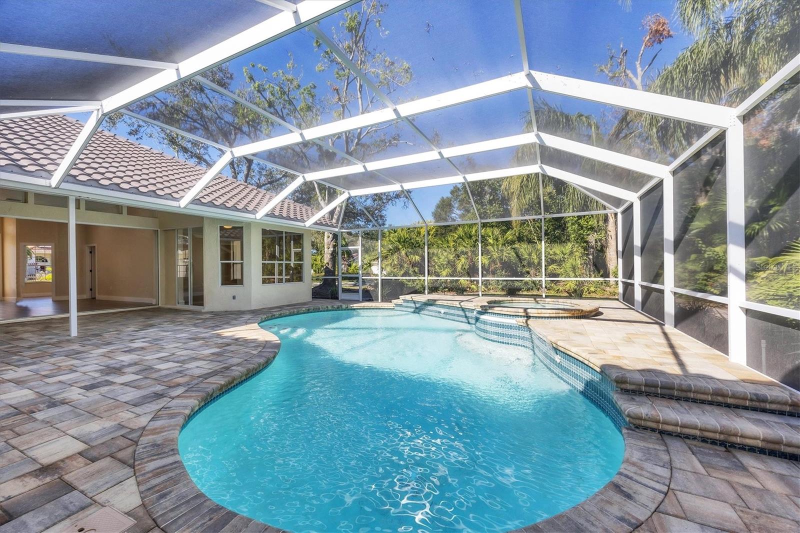 Image 29 of 32 For 6615 Hunter Combe Crossing