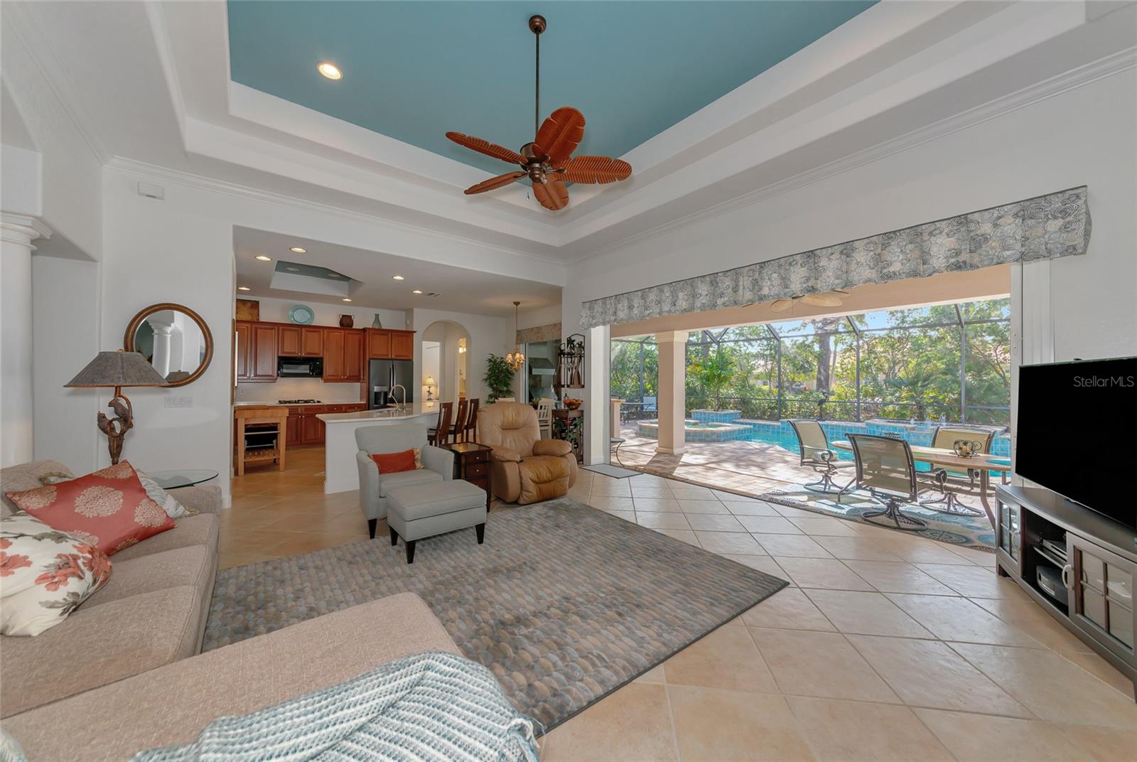 Image 5 of 43 For 10912 Big Bass Place