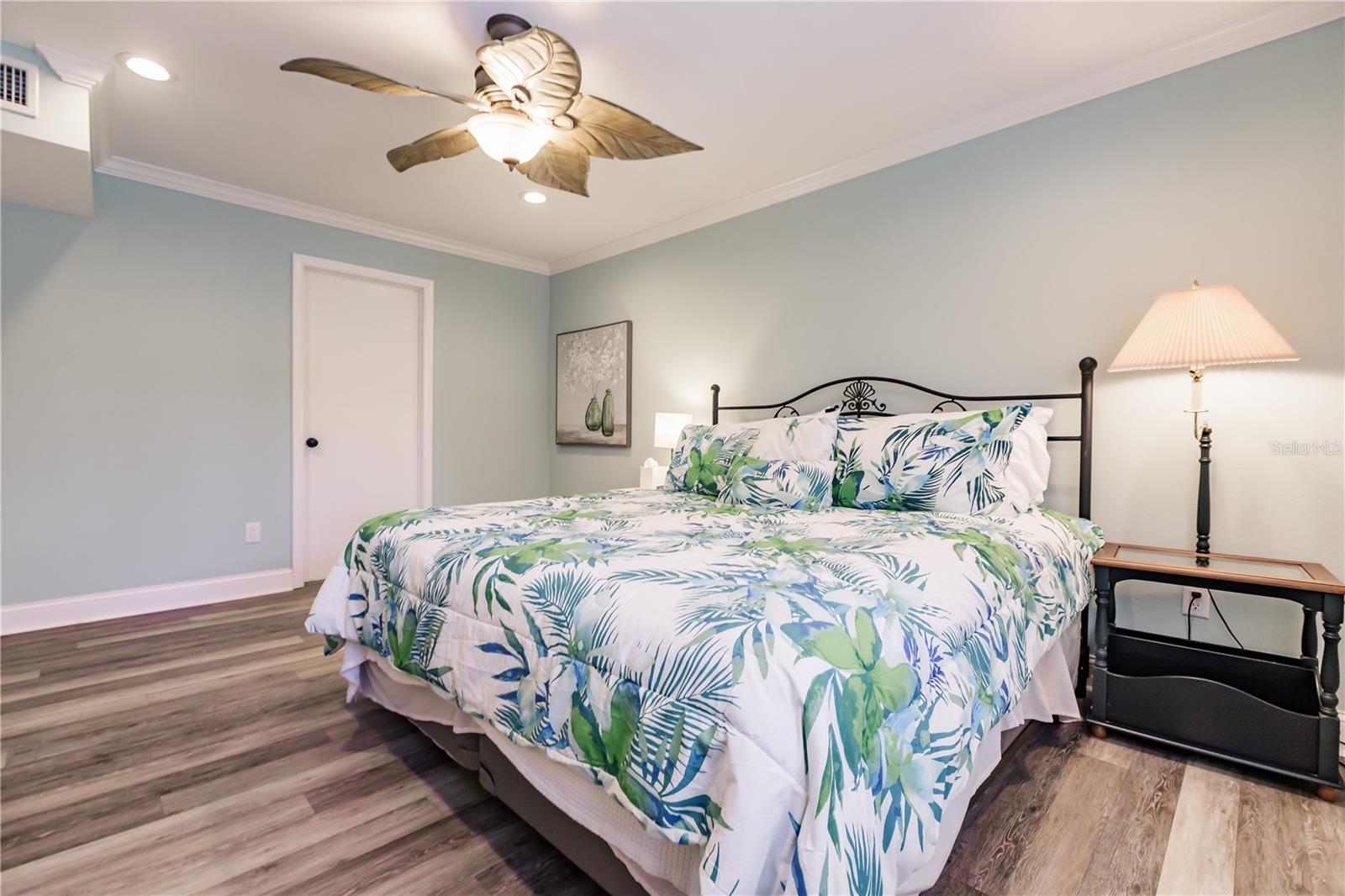 Image 17 of 24 For 700 Golden Beach Boulevard 222