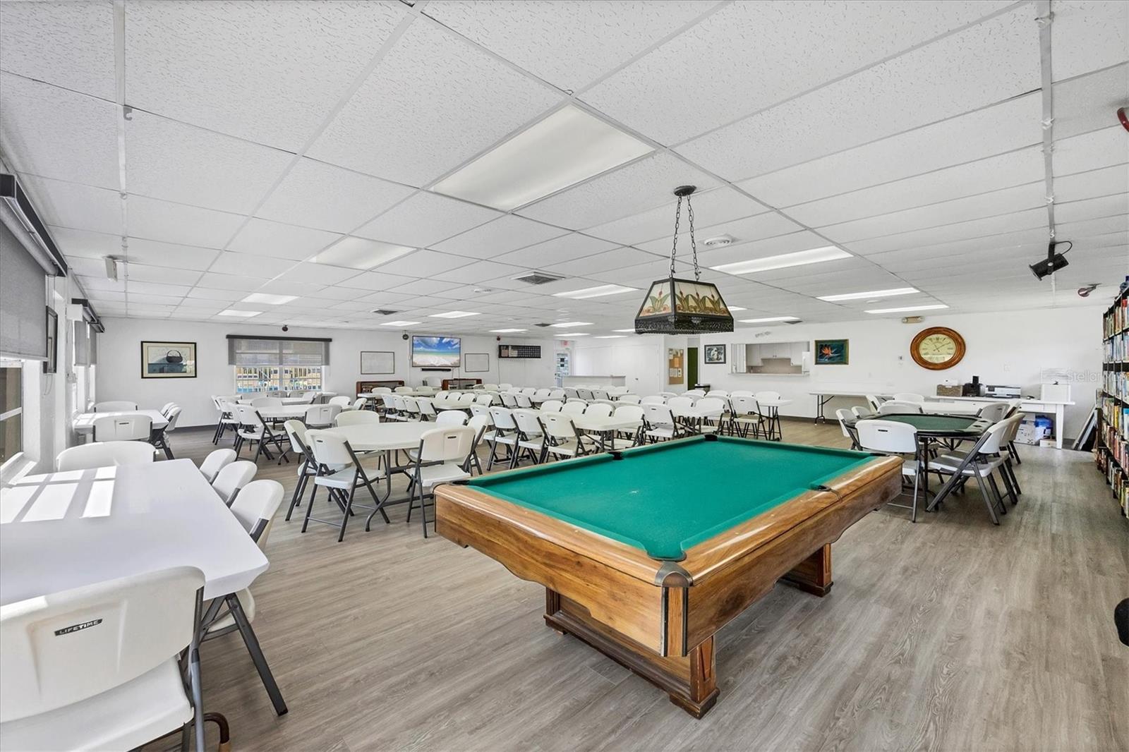 Image 40 of 58 For 3521 Lake Bayshore Drive J#101