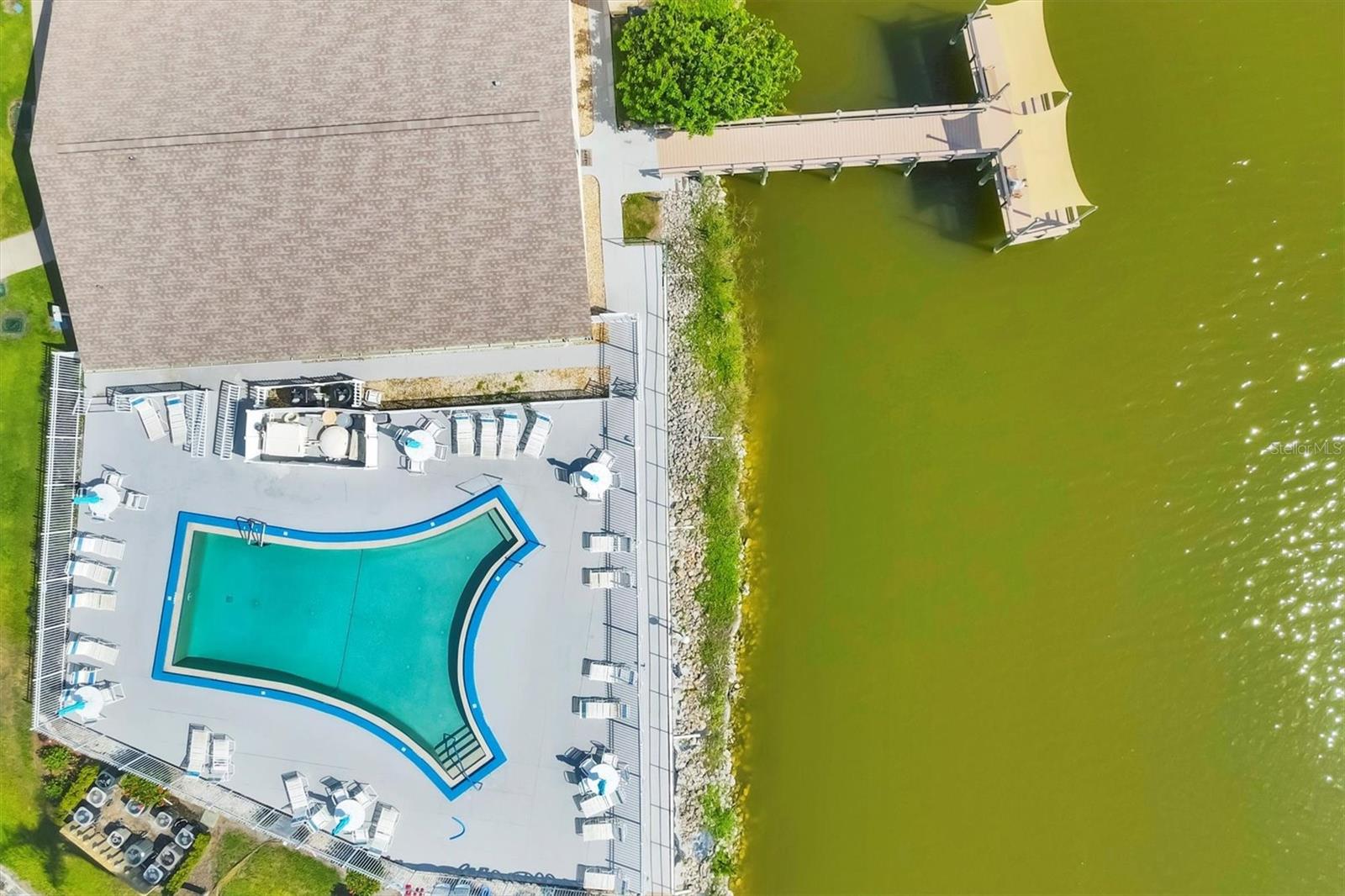 Image 52 of 58 For 3521 Lake Bayshore Drive J#101