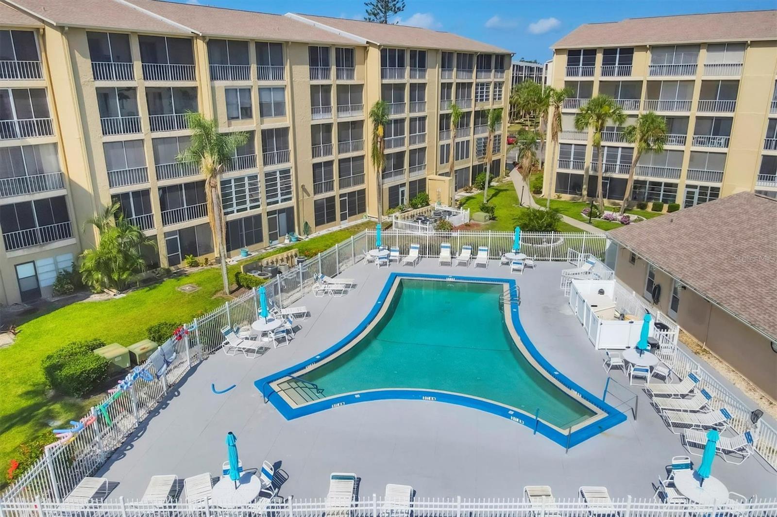 Image 53 of 58 For 3521 Lake Bayshore Drive J#101