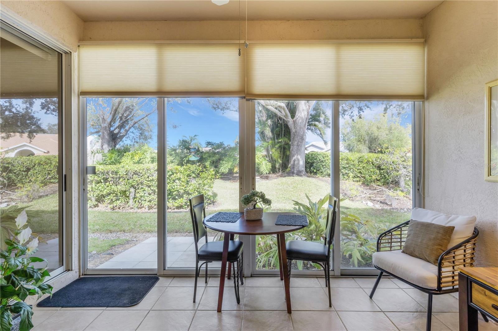 Image 42 of 60 For 6935 Stoneywalk Court