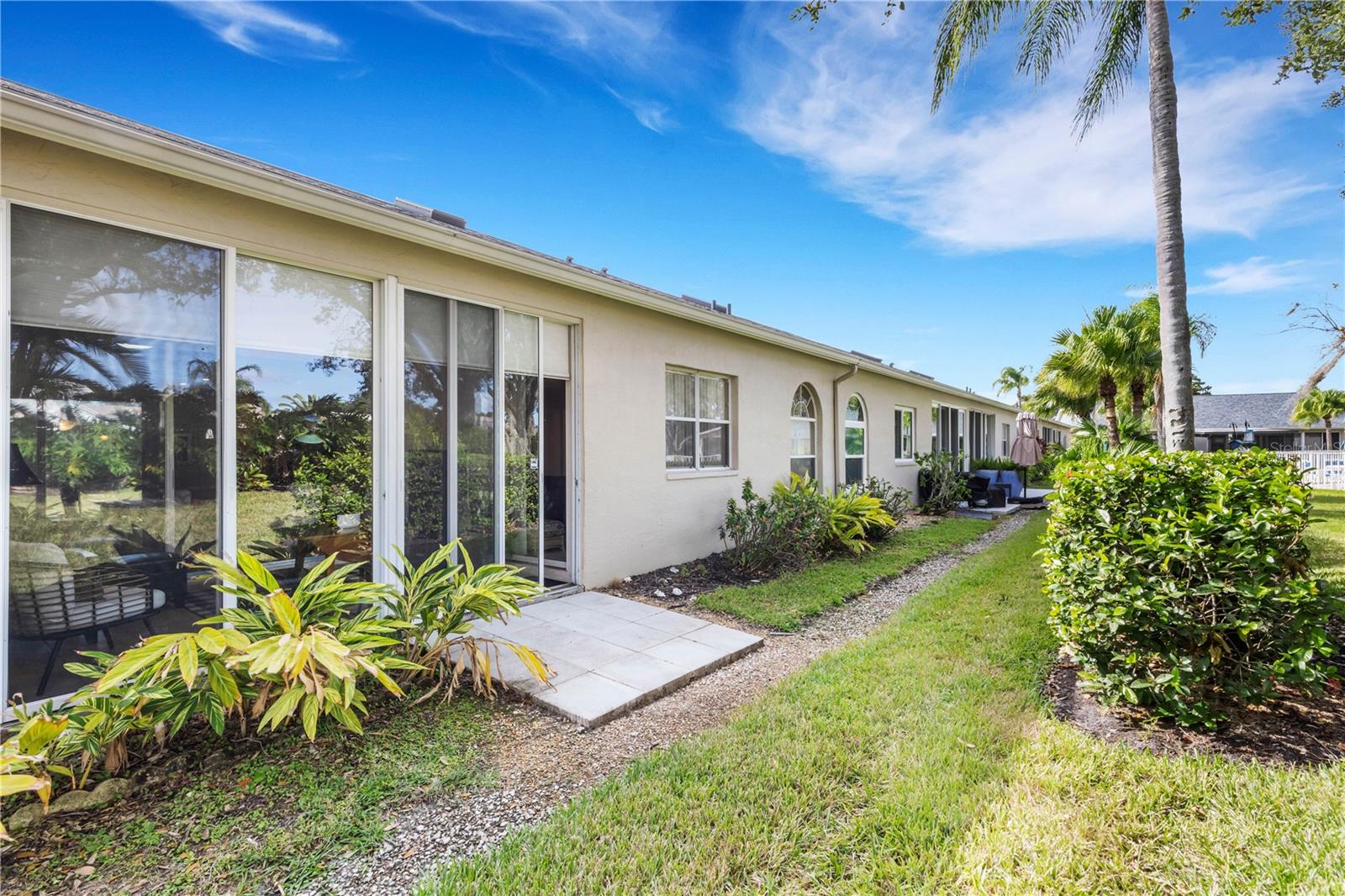 Image 45 of 60 For 6935 Stoneywalk Court