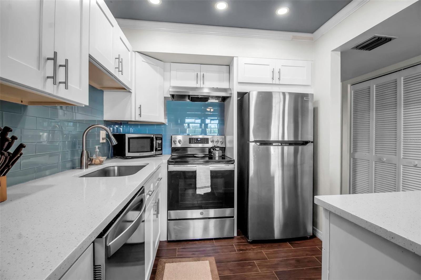 Image 7 of 38 For 5420 Swift Road 38