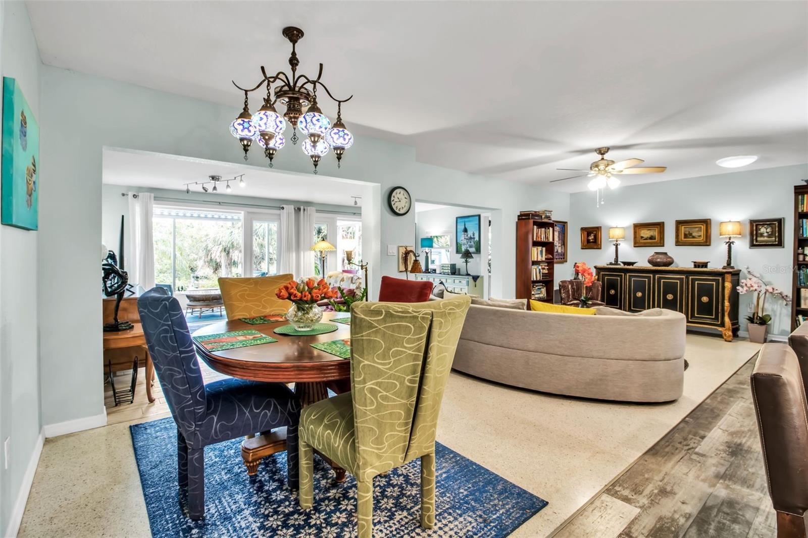 Image 25 of 76 For 1684 Spring Creek Drive