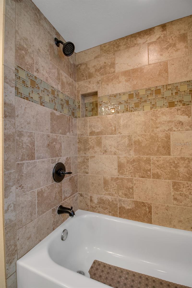 Image 43 of 76 For 1684 Spring Creek Drive