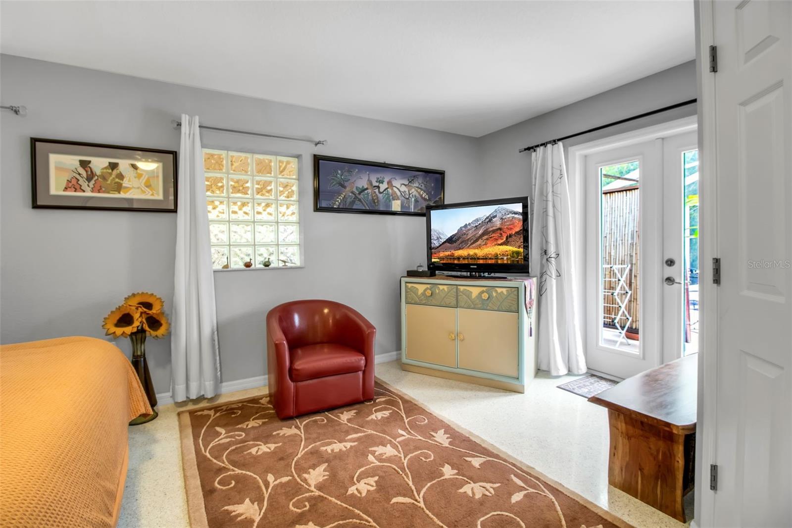 Image 51 of 76 For 1684 Spring Creek Drive