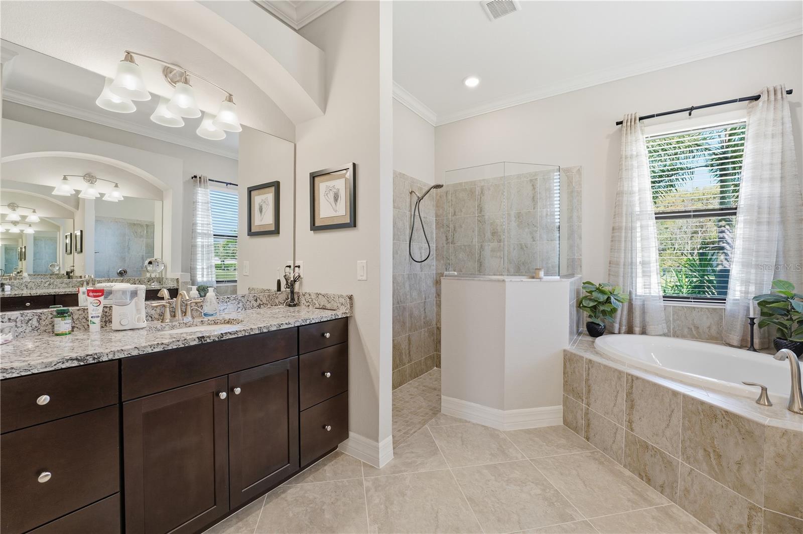 Image 21 of 51 For 14262 Mindello Drive