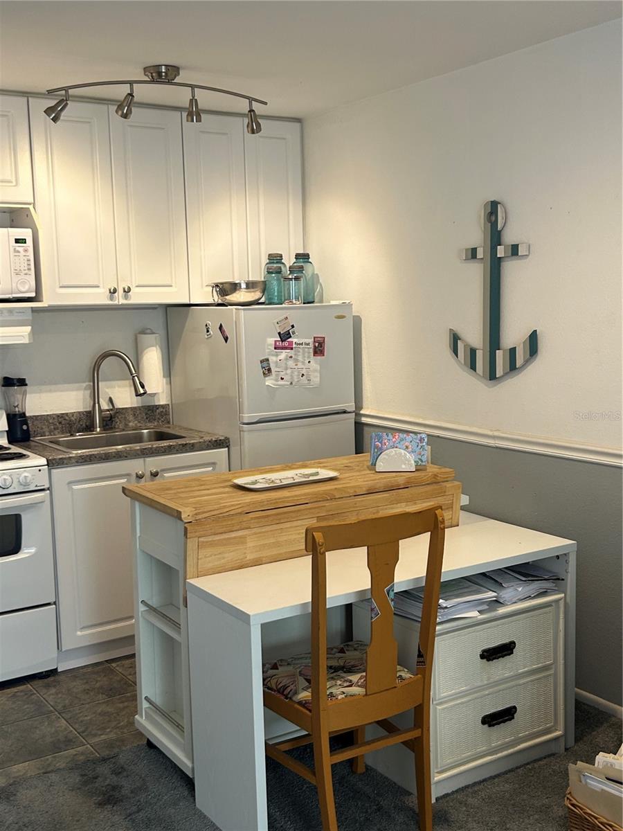 Image 9 of 18 For 1524 Pleasant Road G24