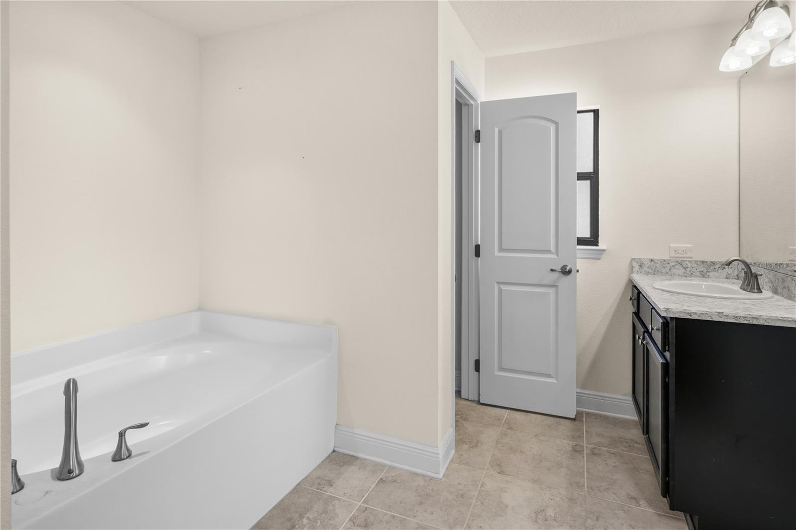 Image 24 of 43 For 9023 49th Avenue E