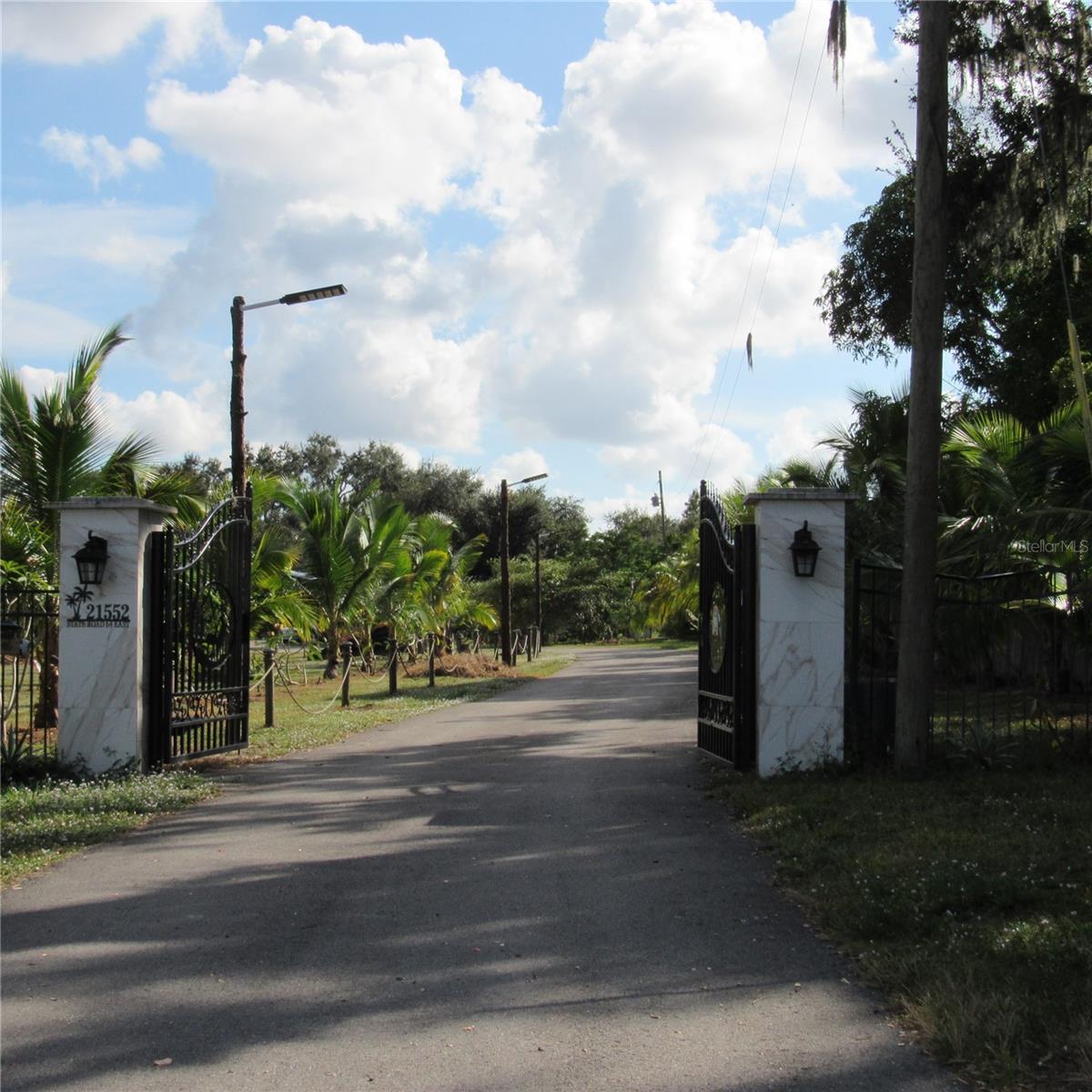 Details for 21552 State Road 64, BRADENTON, FL 34212