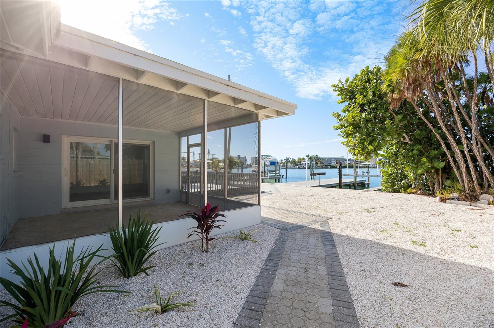 Image 33 of 64 For 360 145th Avenue E