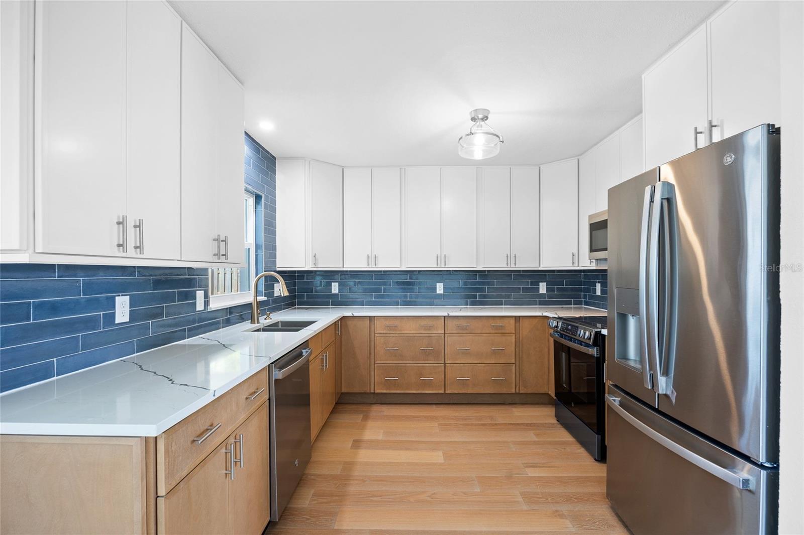 Image 4 of 64 For 360 145th Avenue E