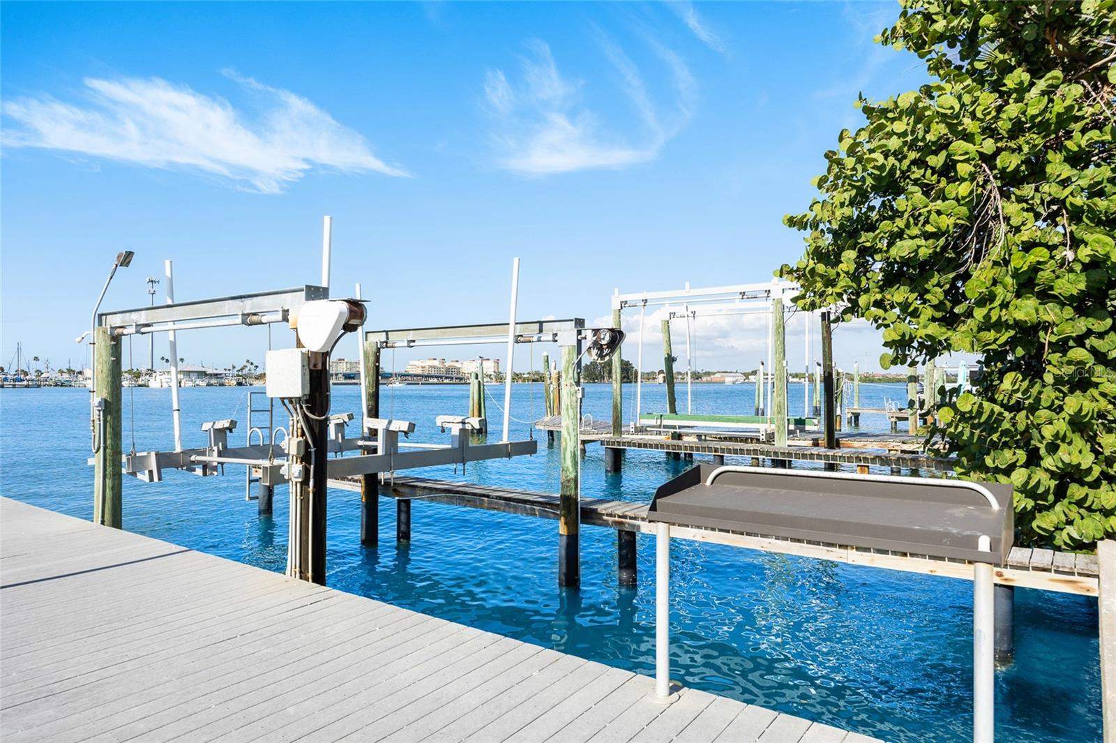 Image 42 of 64 For 360 145th Avenue E