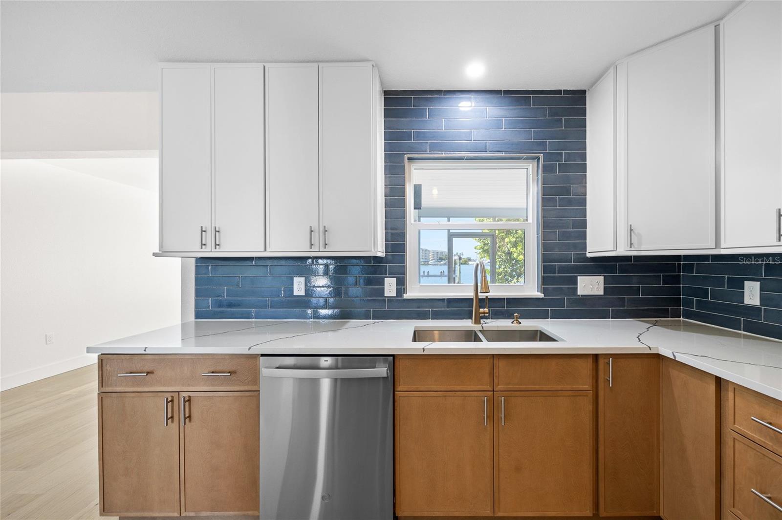 Image 5 of 64 For 360 145th Avenue E