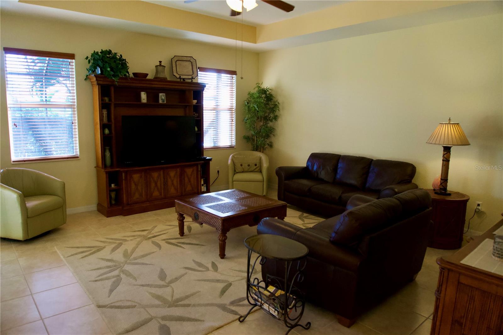 Image 6 of 20 For 9010 Heritage Sound Drive