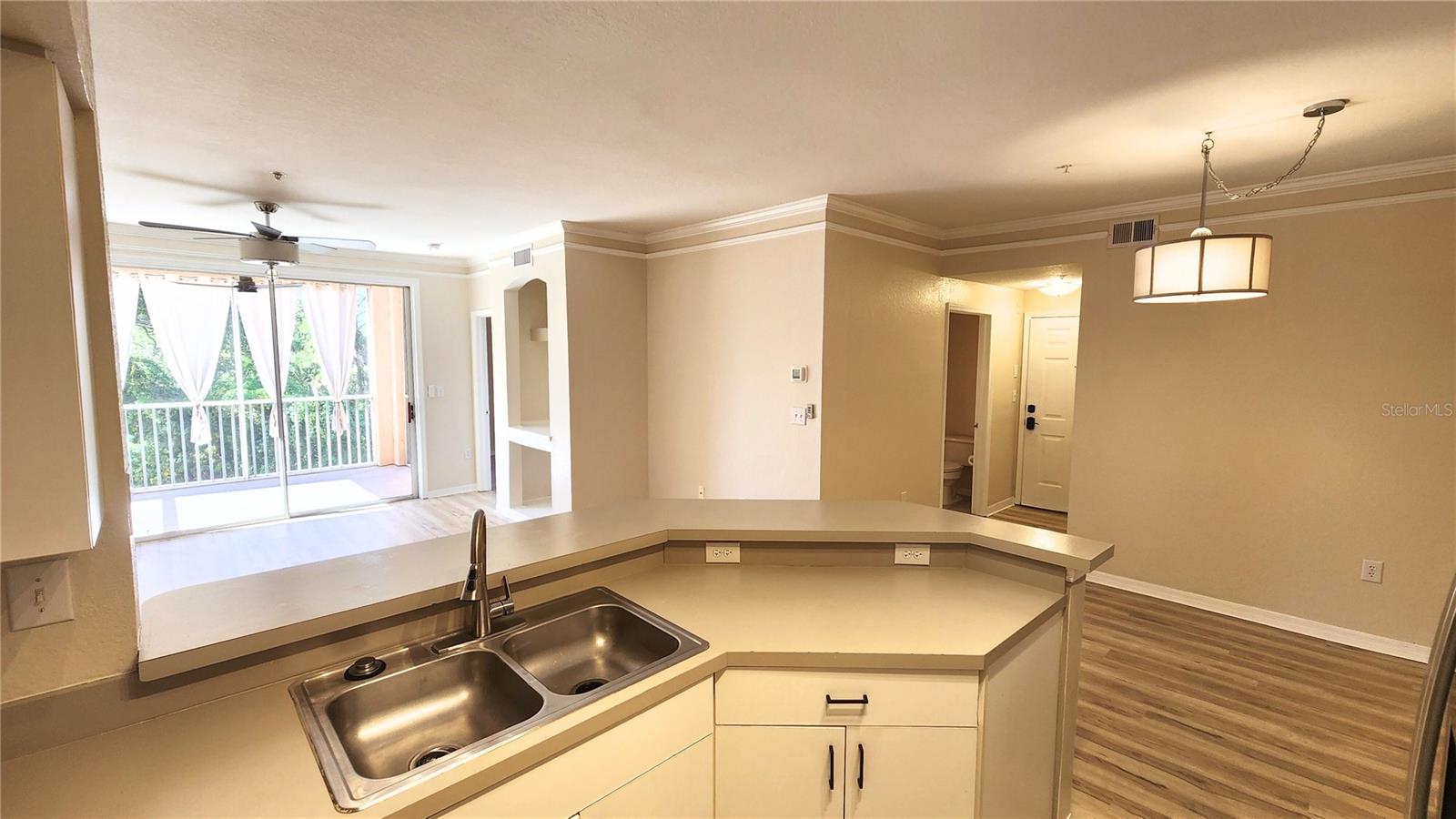 Image 7 of 33 For 4106 Central Sarasota Parkway 1026