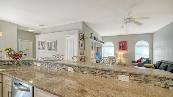 Image 10 of 45 For 9528 Hawksmoor Lane