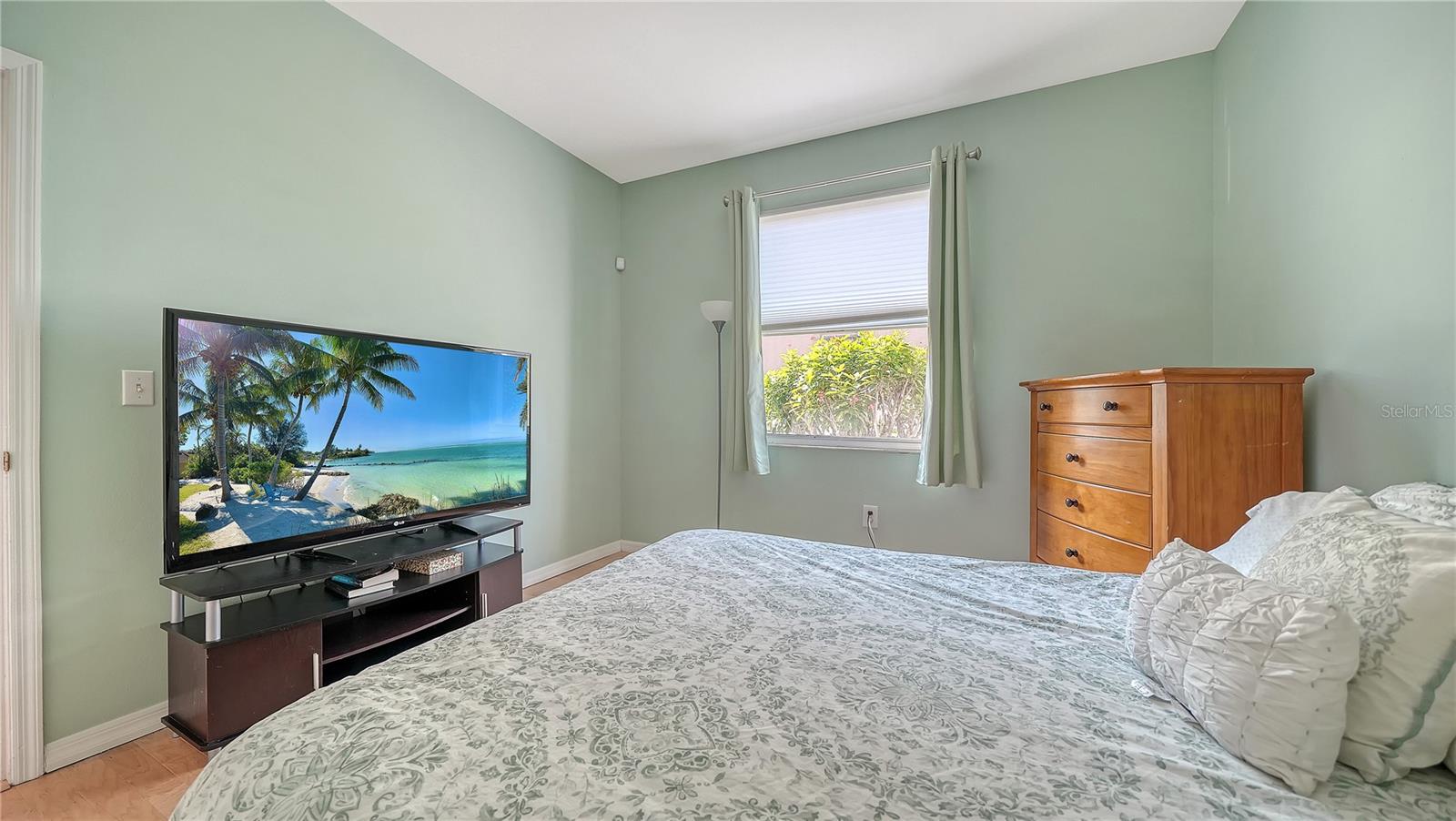 Image 27 of 45 For 9528 Hawksmoor Lane