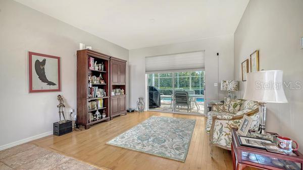 Image 5 of 45 For 9528 Hawksmoor Lane