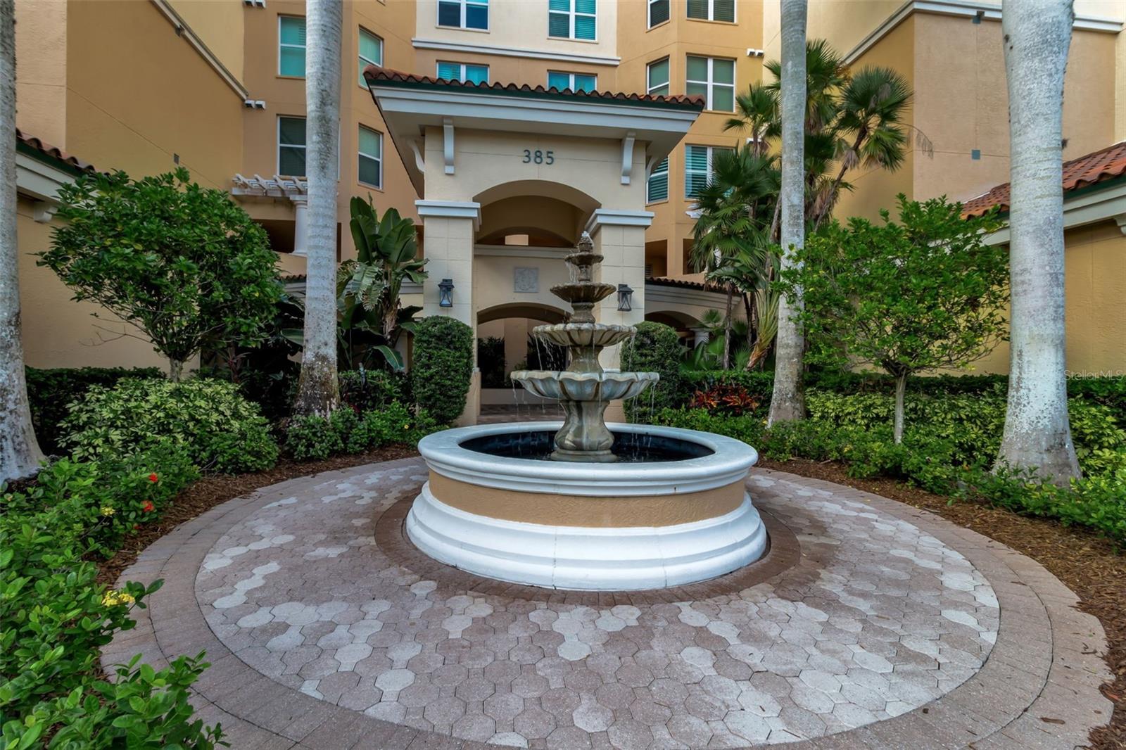 Image 2 of 96 For 385 Point Road 704