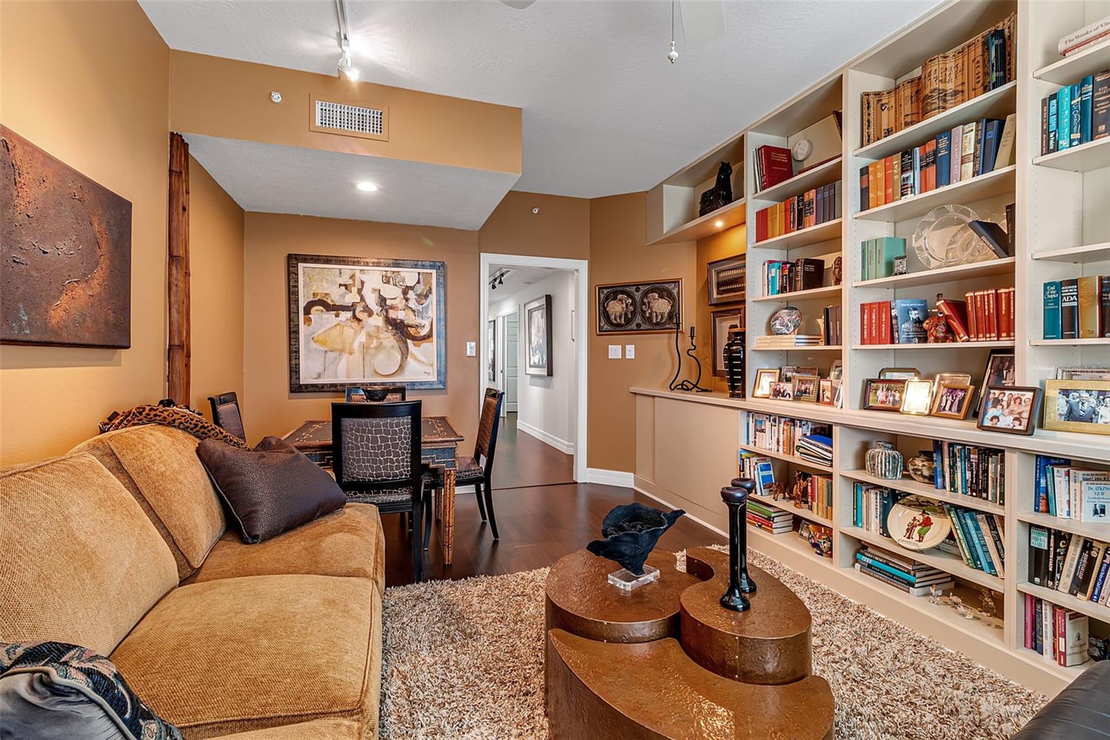 Image 53 of 96 For 385 Point Road 704