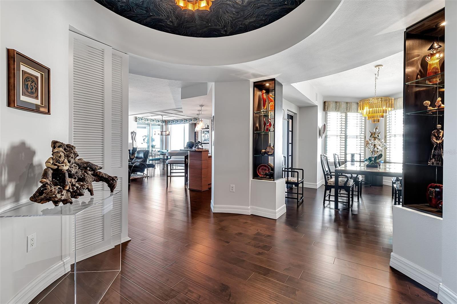 Image 6 of 96 For 385 Point Road 704