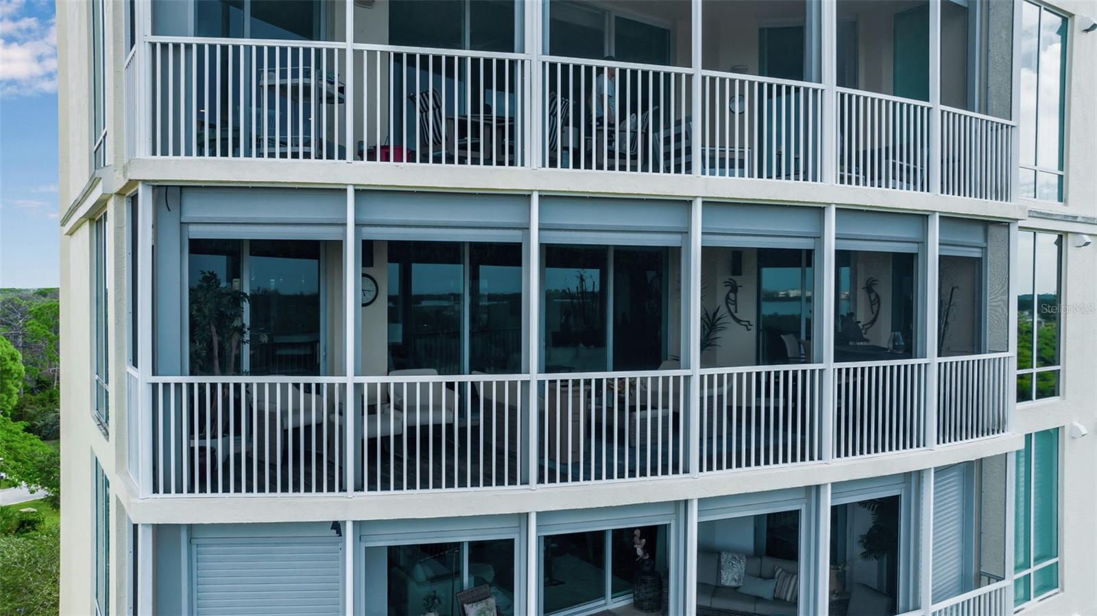 Image 77 of 96 For 385 Point Road 704