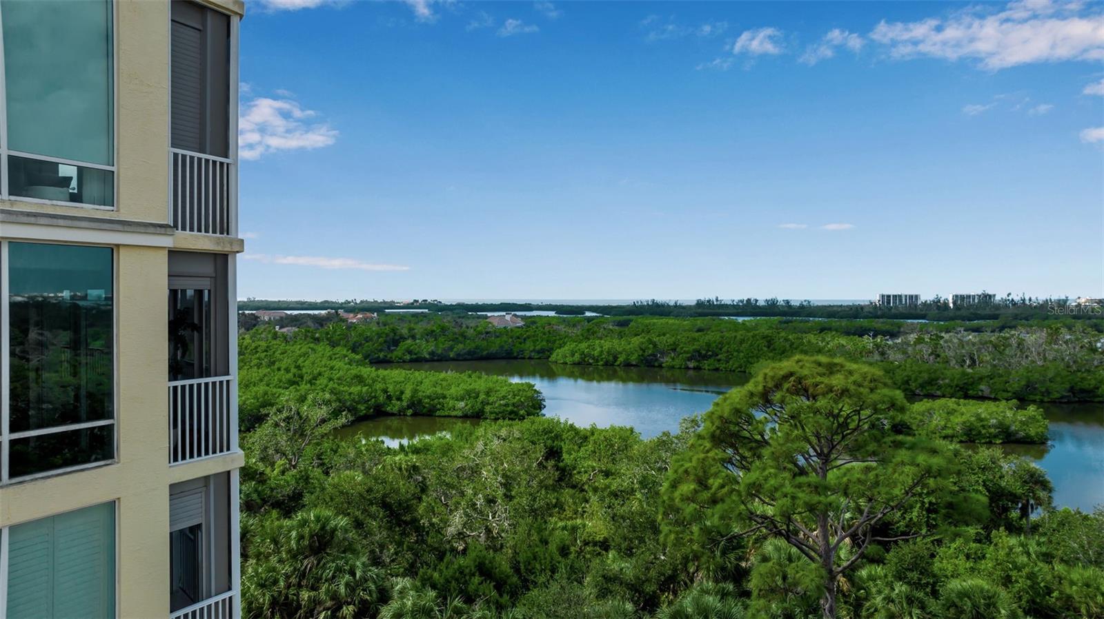 Image 79 of 96 For 385 Point Road 704