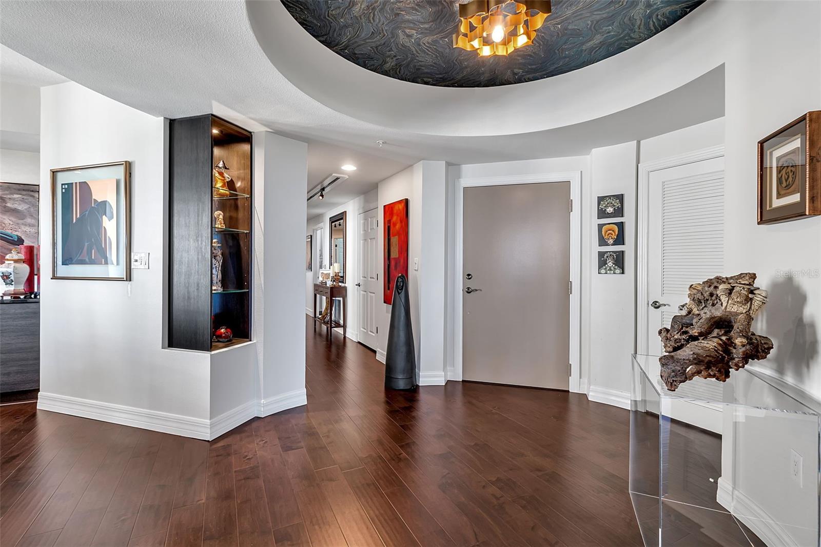 Image 8 of 96 For 385 Point Road 704