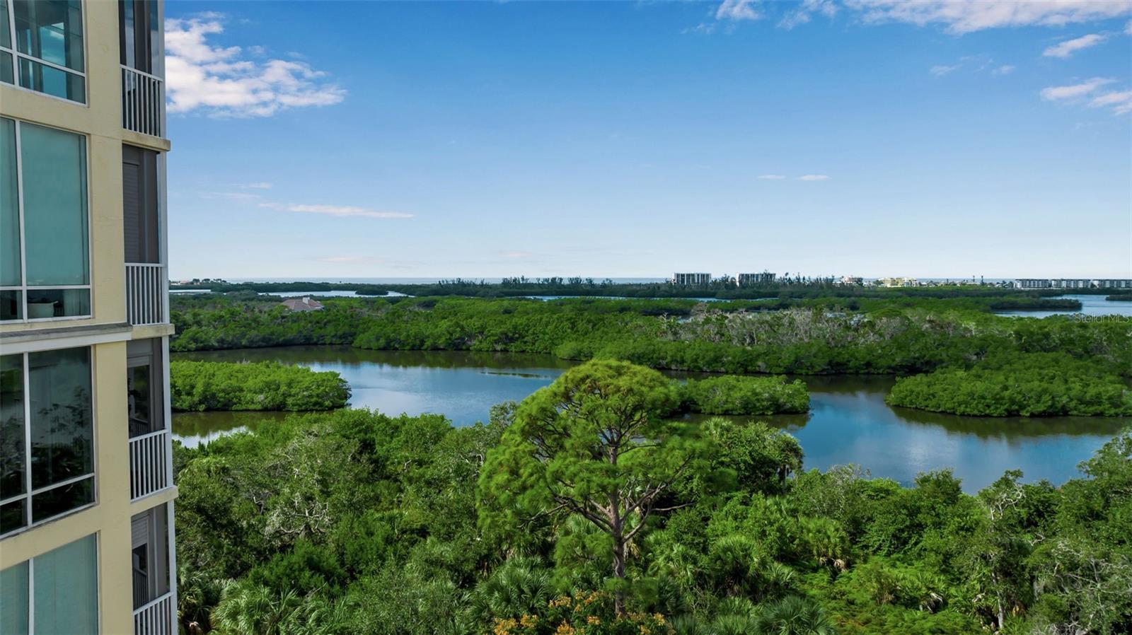 Image 80 of 96 For 385 Point Road 704