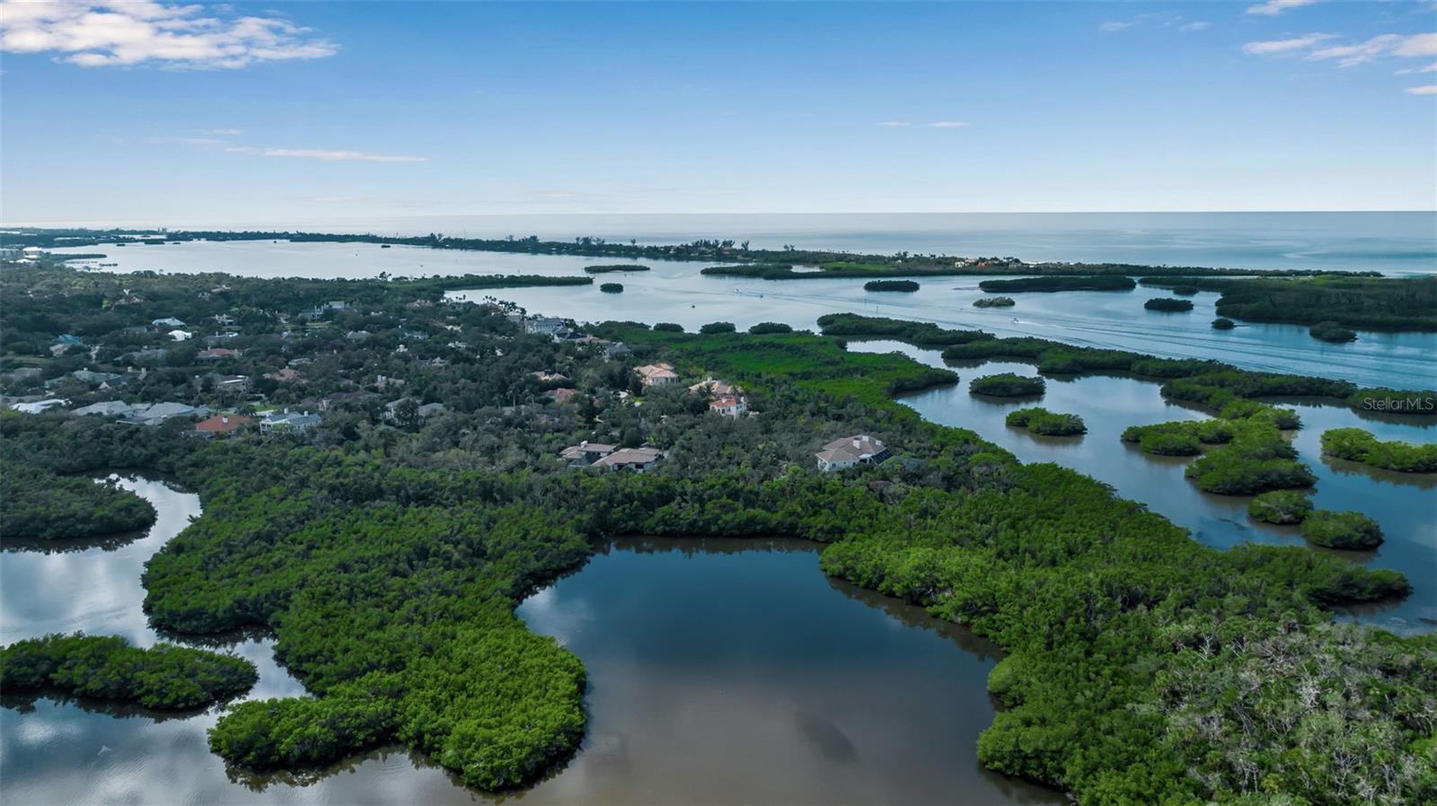 Image 82 of 96 For 385 Point Road 704