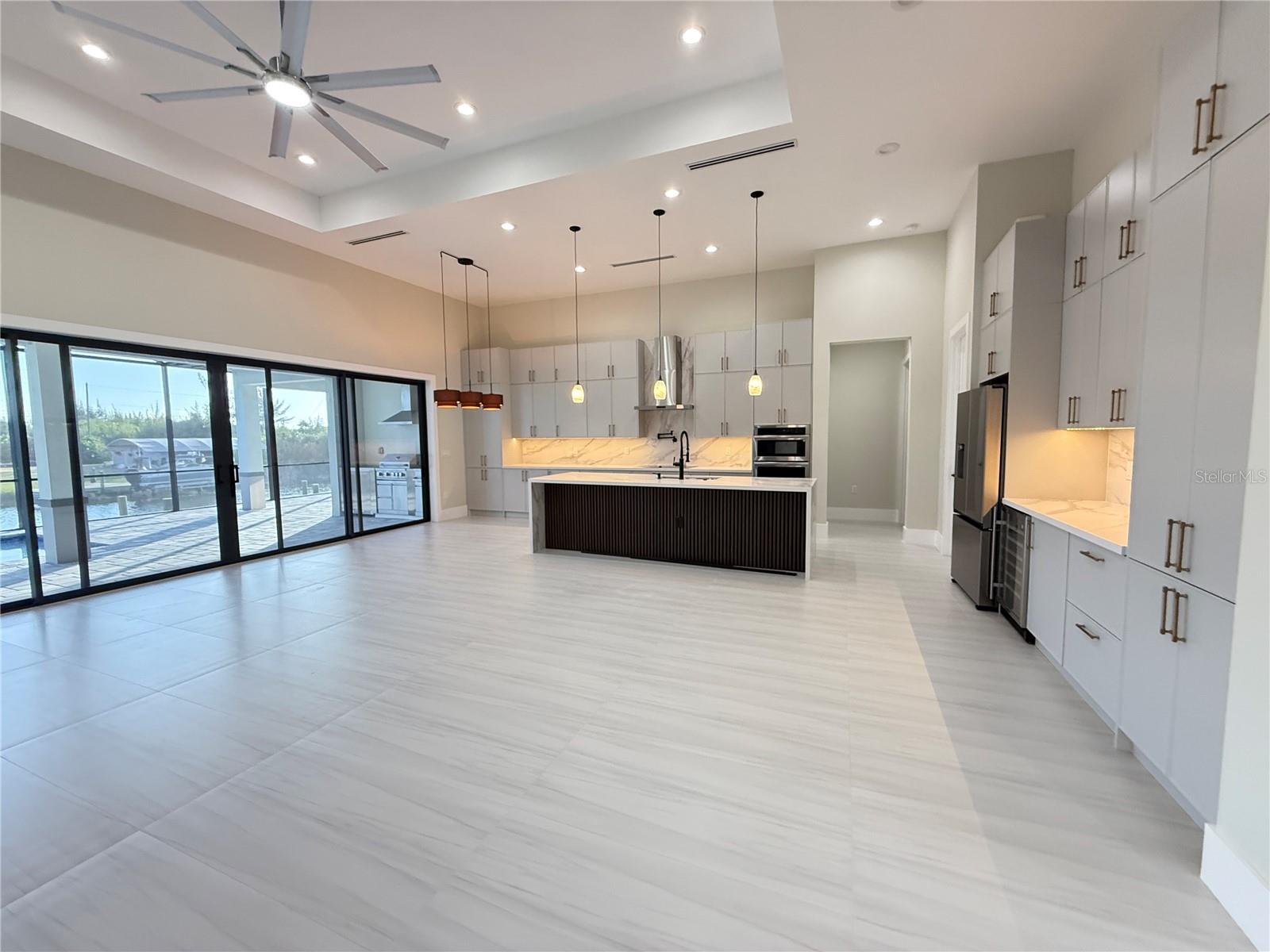 Image 39 of 40 For 10438 Atenia Street