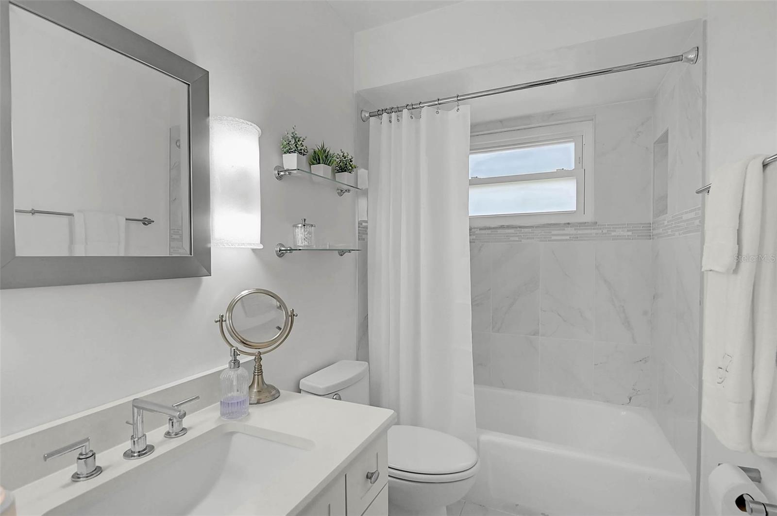 Image 18 of 37 For 4312 Pro Am Avenue E