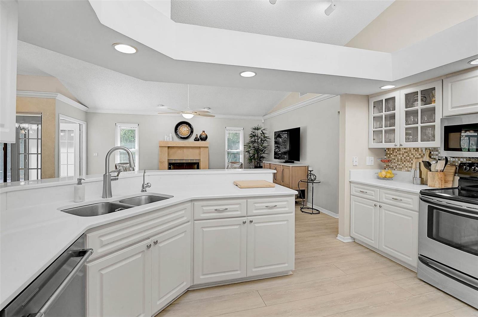 Image 22 of 37 For 4312 Pro Am Avenue E