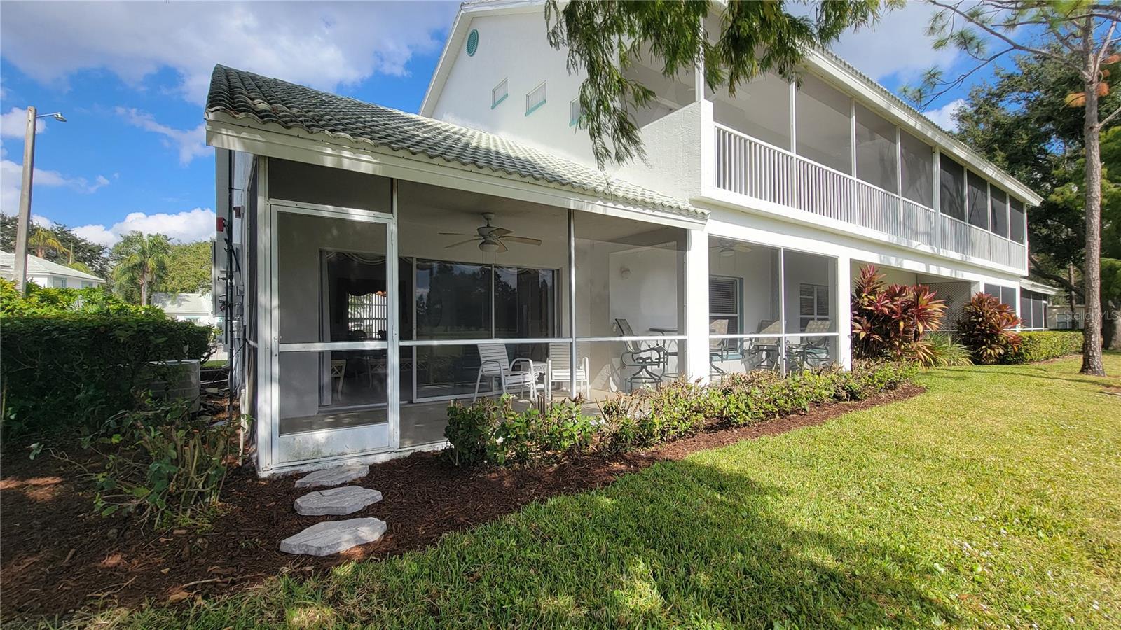 Image 11 of 80 For 6640 Pineview Terrace 6640