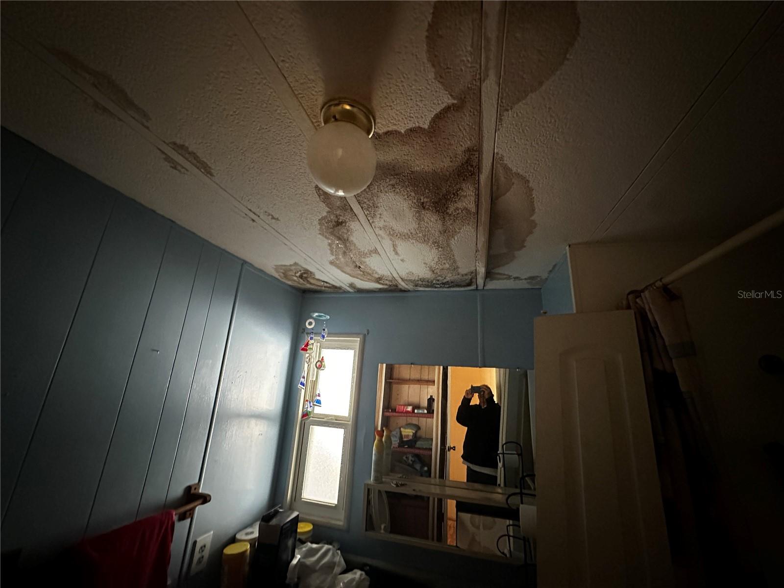 Image 15 of 34 For 361 Tampico Drive