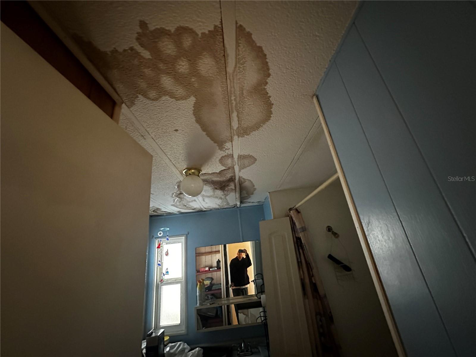 Image 18 of 34 For 361 Tampico Drive